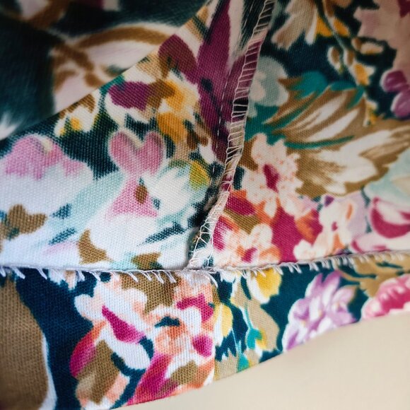 Vintage Floral Blouse - Picture 2 of 11